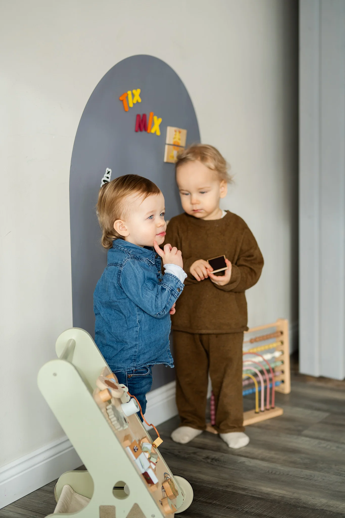 Magnetic Wall Board - Image 6
